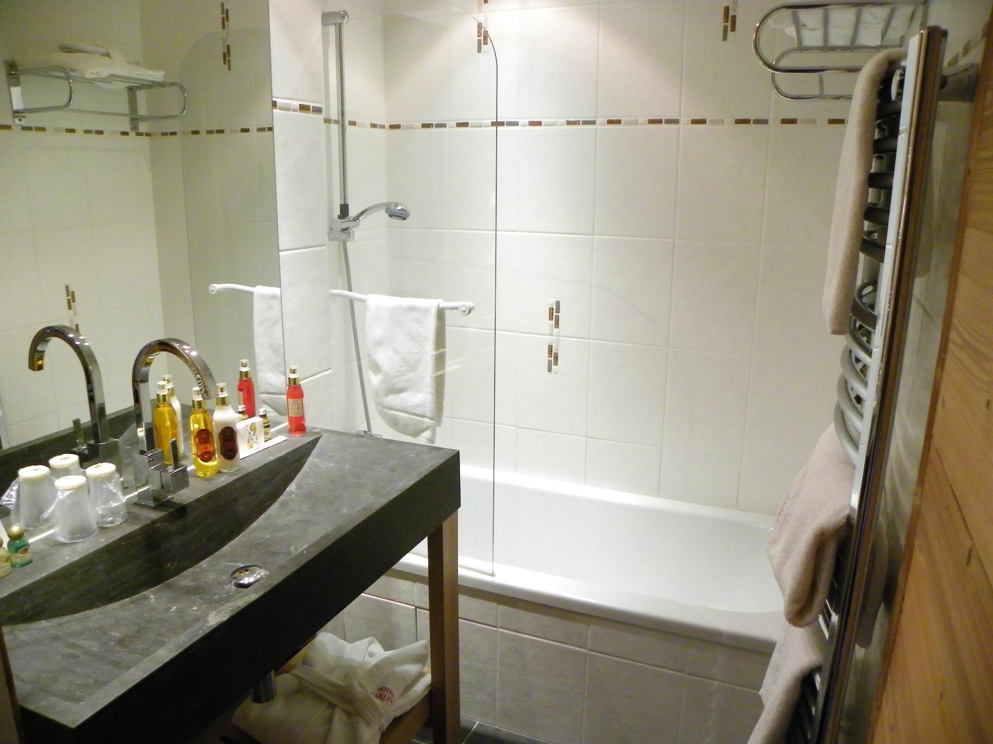 Carlina Hotel ลาคลูซาซ์ ภายนอก รูปภาพ